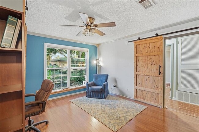 Building Photo - 9901 Chukar Bend
