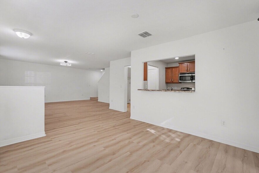 Building Photo - 6246 Timberly Ln