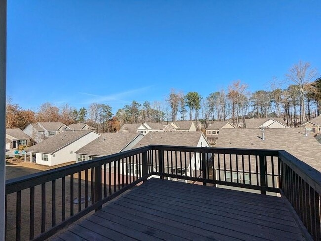 Building Photo - 2034 Britt Dr