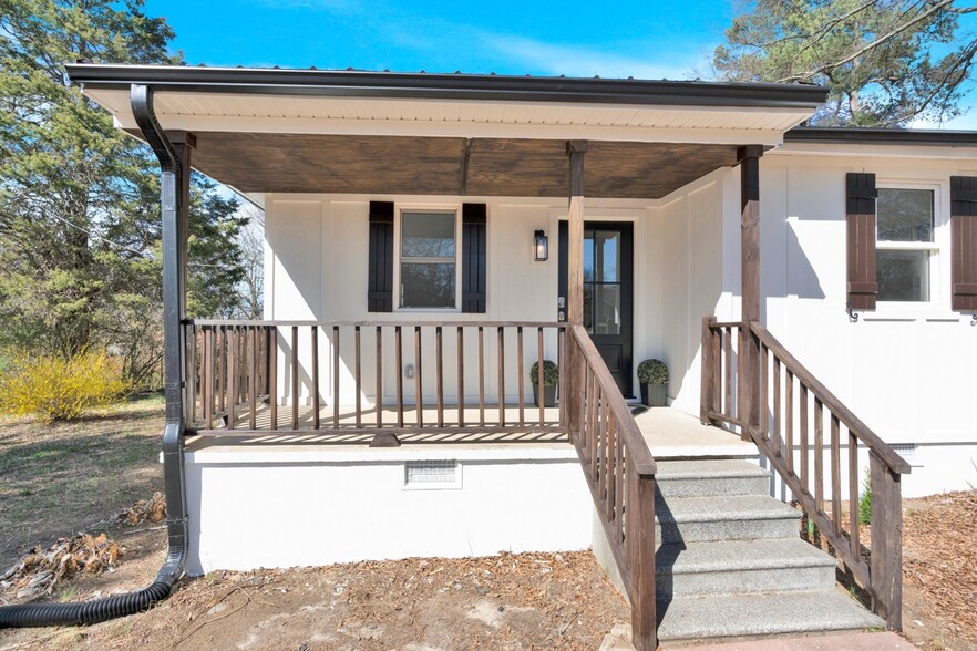Building Photo - 188 Bailey Rd
