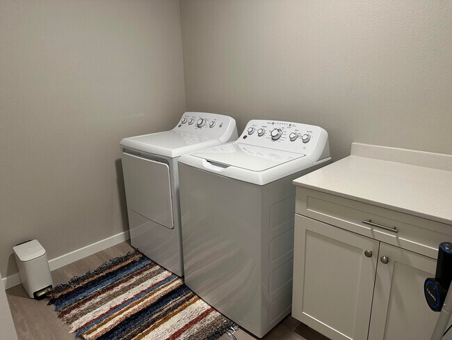 Laundry in unit - 4302 Spruce Creek Dr
