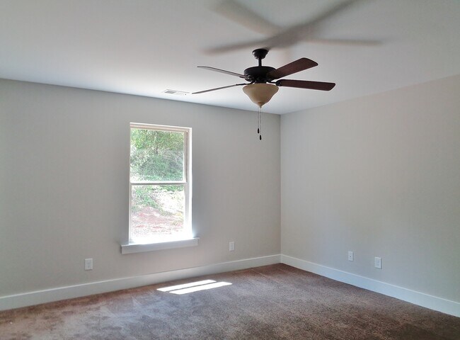 Building Photo - Home for Rent in Vance, Alabama!! COMING SOON!