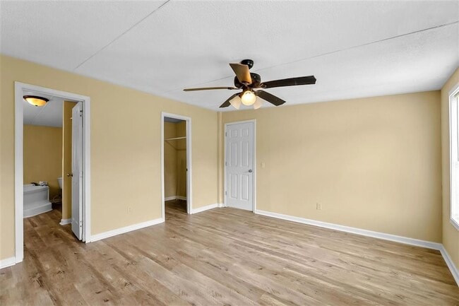 Building Photo - 2789 Avondale St