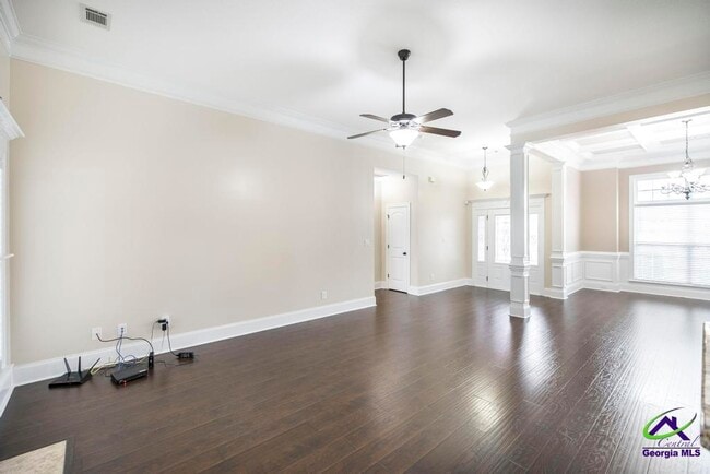 Building Photo - 103 Rushmore Pl