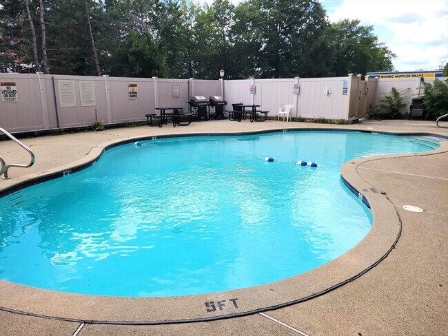 Building Photo - 30 Revere Beach Pkwy