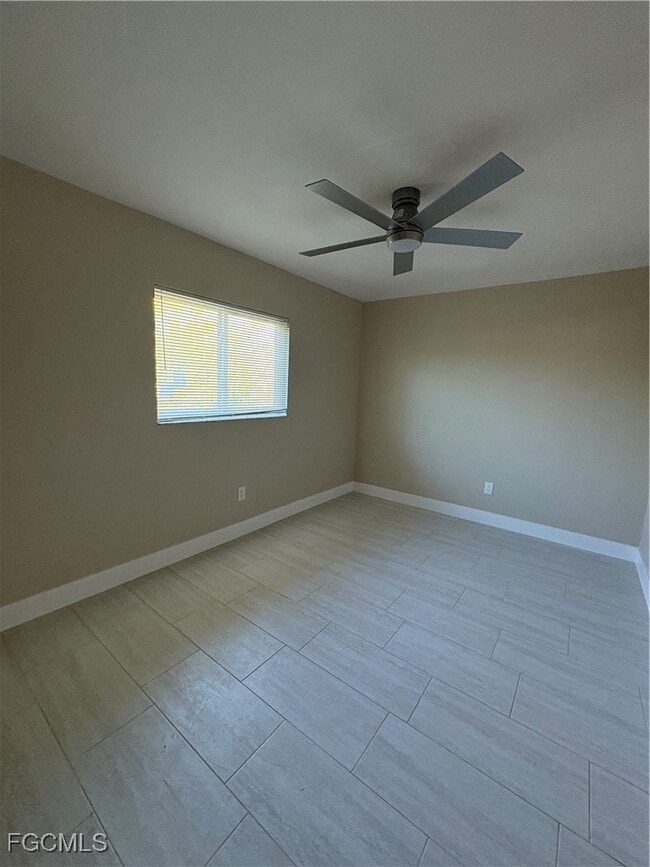 Building Photo - 3608 SW 7th Pl