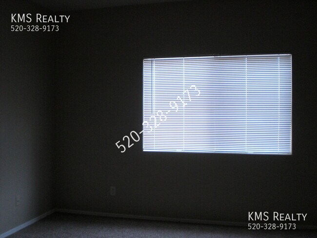 Building Photo - 6735 S Via Molino De Viento