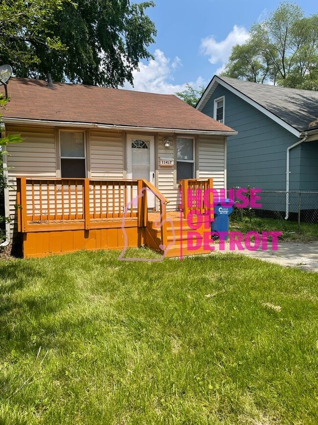 Building Photo - 3 BEDROOM 1 BATH SINGLE FAMILY HOME~ WARREN
