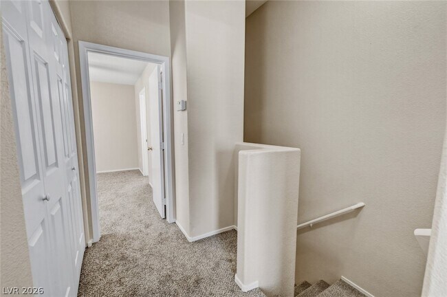 Building Photo - 2576 Velez Valley Way