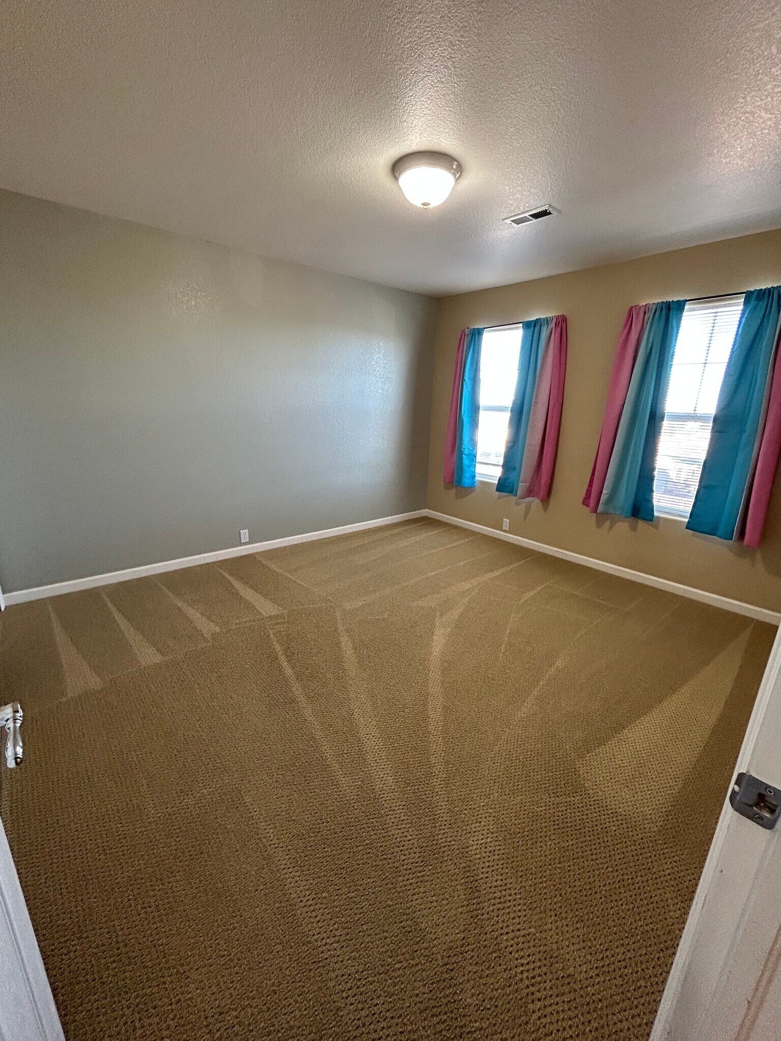 Building Photo - 11840 Bremen Pt