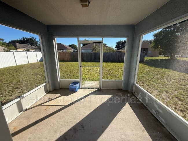 Building Photo - 1145 View Pointe Cir