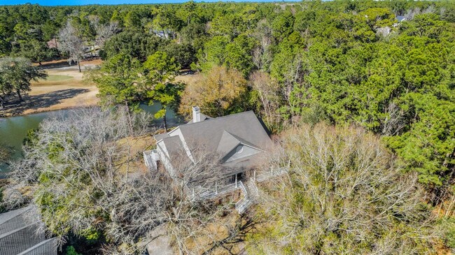 Building Photo - 125 Brandon Way