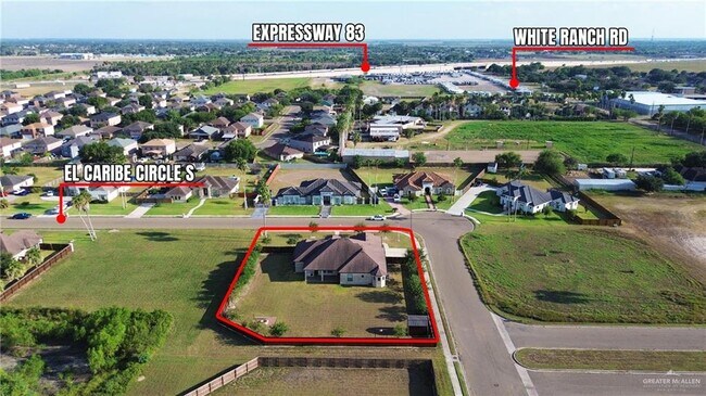 Building Photo - 29 El Caribe Cir S