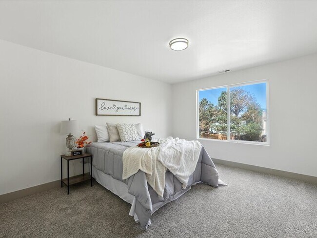 Building Photo - 4304 Gunbarrel Dr