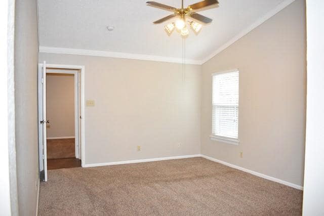 Building Photo - 1829 Teton Dr