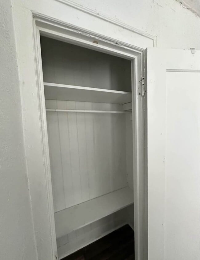 Building Photo - Cozy 3 bedroom house