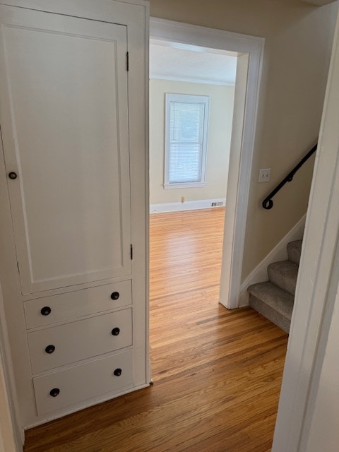 Building Photo - 115 Chicago Ave N