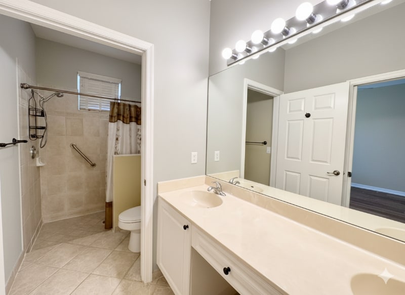 Building Photo - 8654 Lineyard Cay