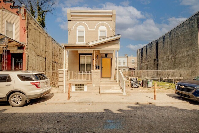 Building Photo - ? Spacious Living in the Heart of Philadelphia