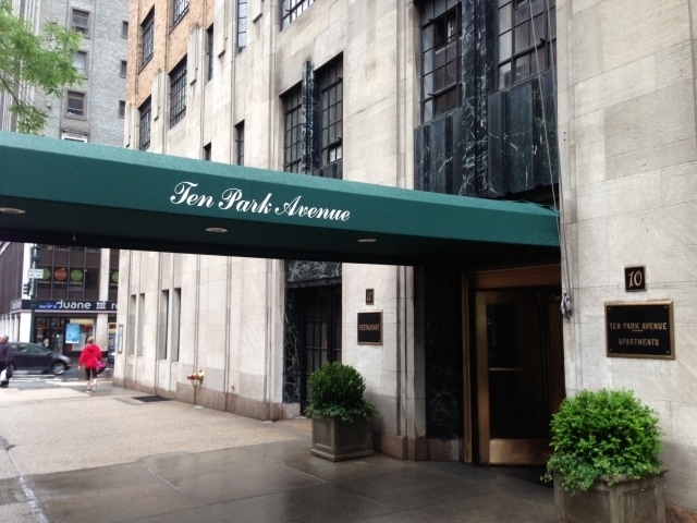 Building Photo - Ten Park Avenue