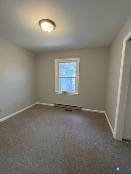 Building Photo - 3215 Norfolk St
