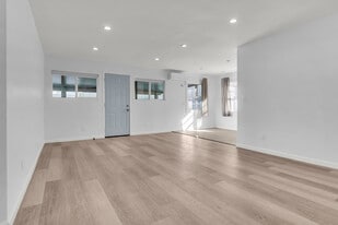 Building Photo - 1155 Exposition Blvd