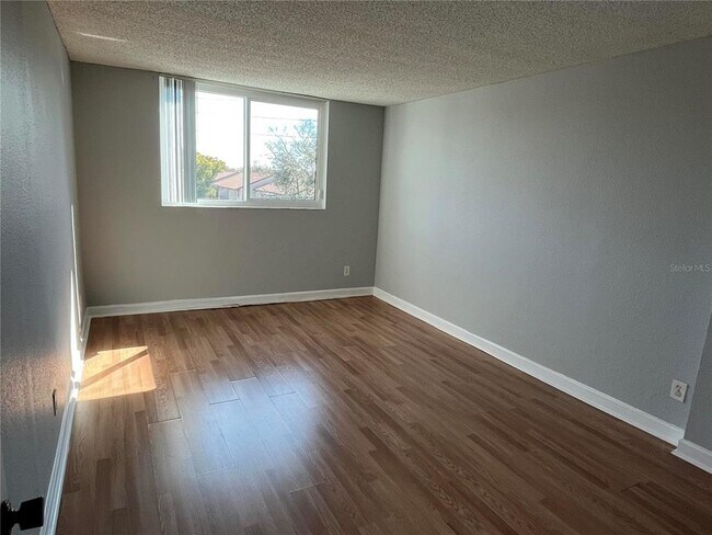 Building Photo - 2760 Coconut Bay Ln