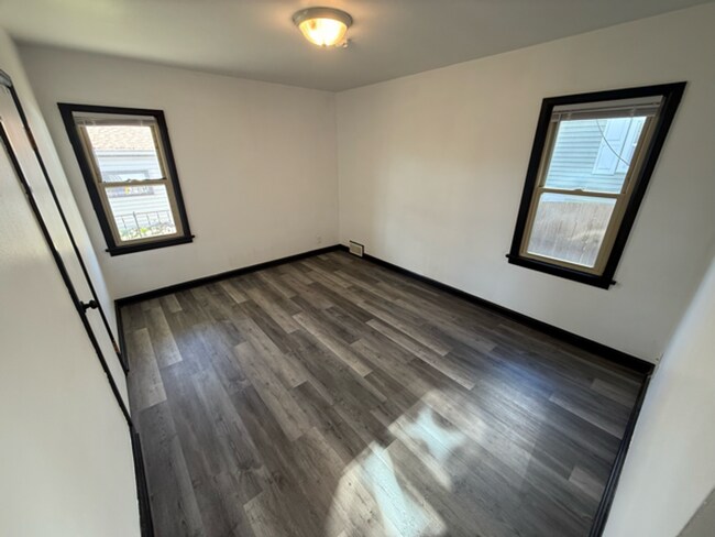 Building Photo - Caleb Hyatt - Tenant Placement