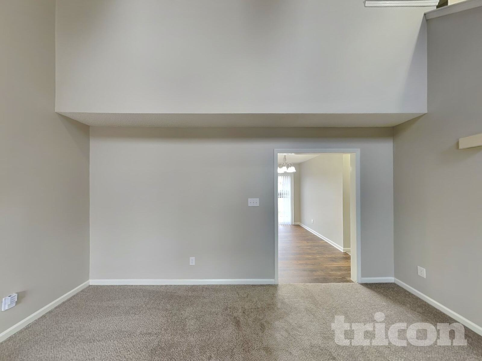 Building Photo - 11123 White Stag Dr