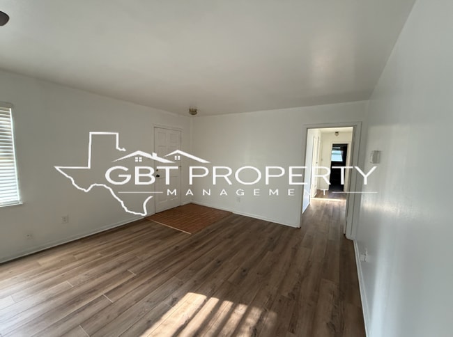 Building Photo - Charming 3-Bedroom Brick Home for Rent in Cedar Ridge – Waco, TX