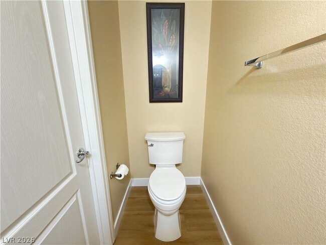 Building Photo - 583 Lacabana Beach Dr