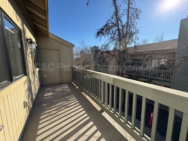 Building Photo - 3939 Madison Ave