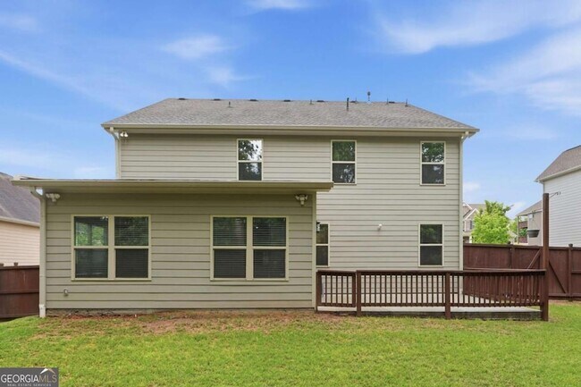 Building Photo - 4865 Alexandria Ave