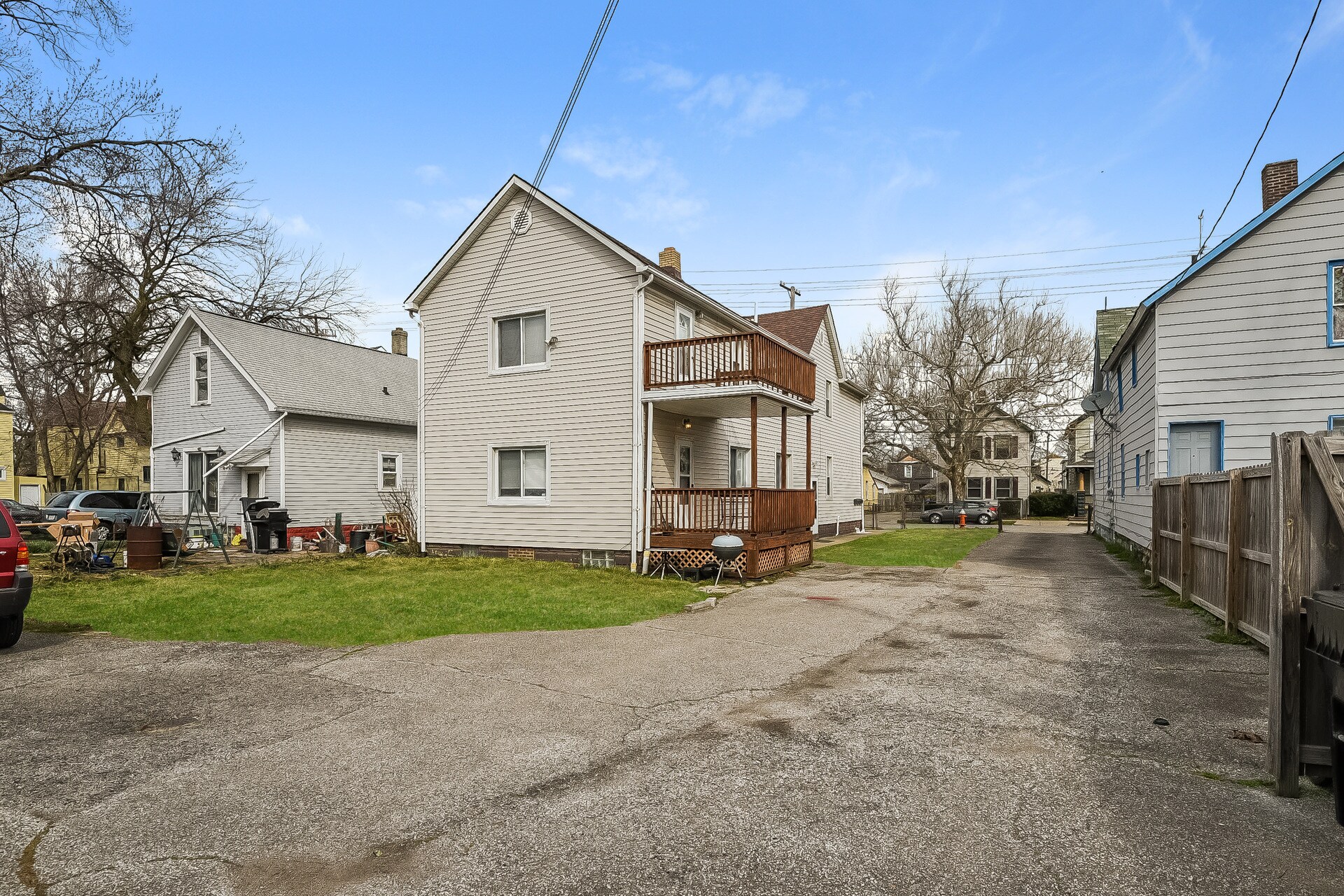 Building Photo - 1321 Buhrer Ave