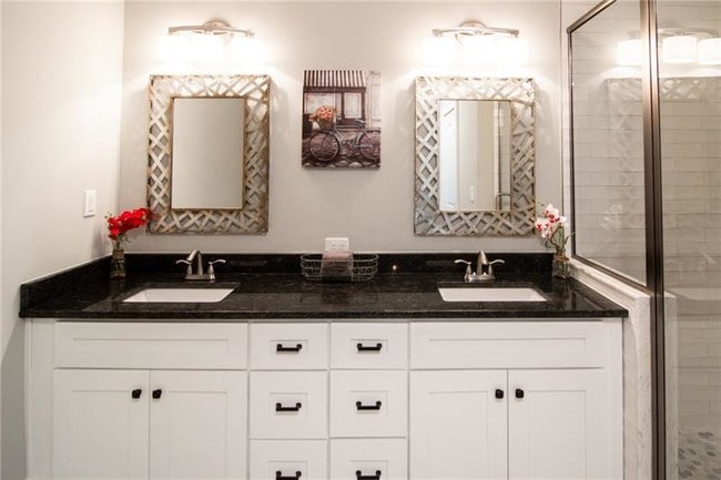 Building Photo - 680 McDonough Blvd SE