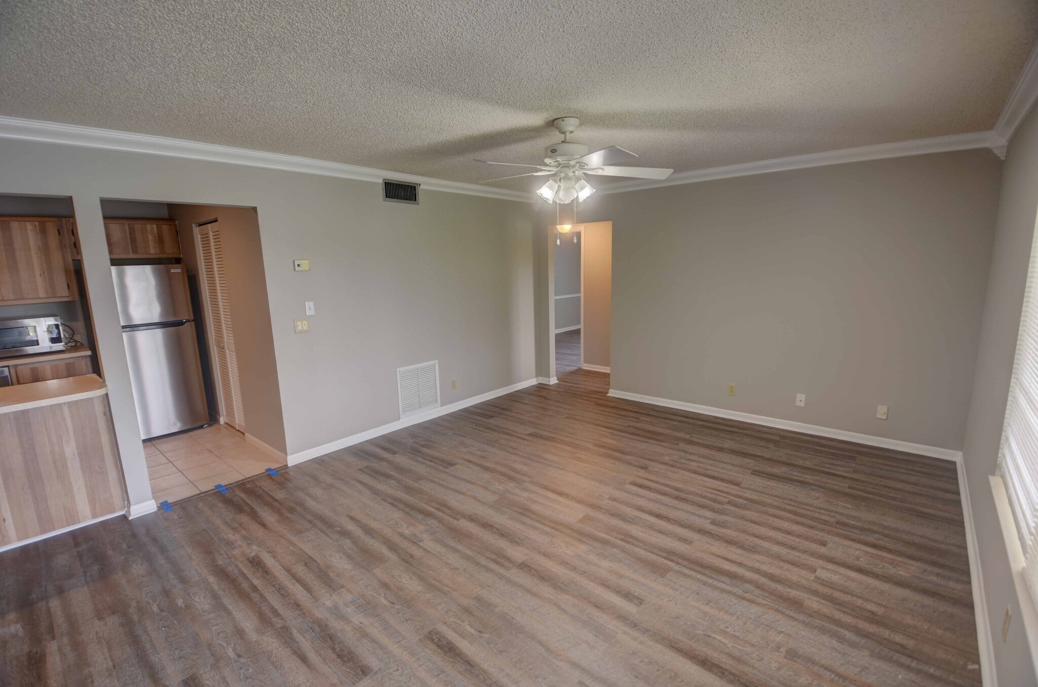 new floor - 4850 Sable Pine Cir