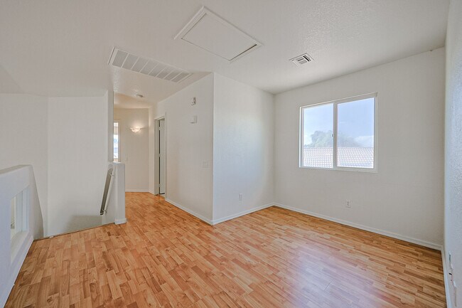 Building Photo - 3225 N 130th Ave