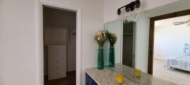 Building Photo - 253 Northwind Dr