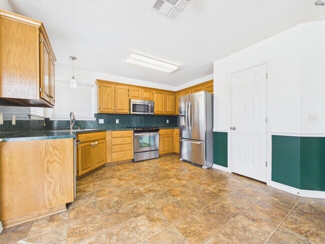 Building Photo - 5411 Prairie Lace Ln
