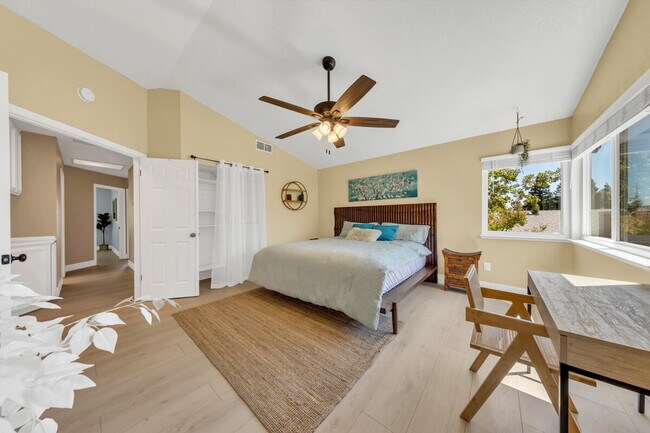 Building Photo - 8004 Caymus Dr