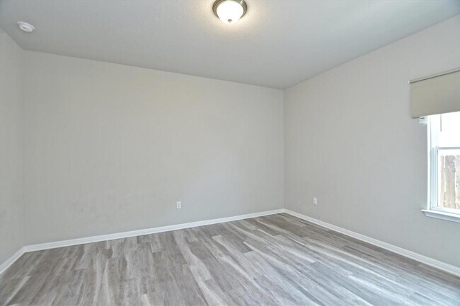 Building Photo - 4300 Porter Farm Rd