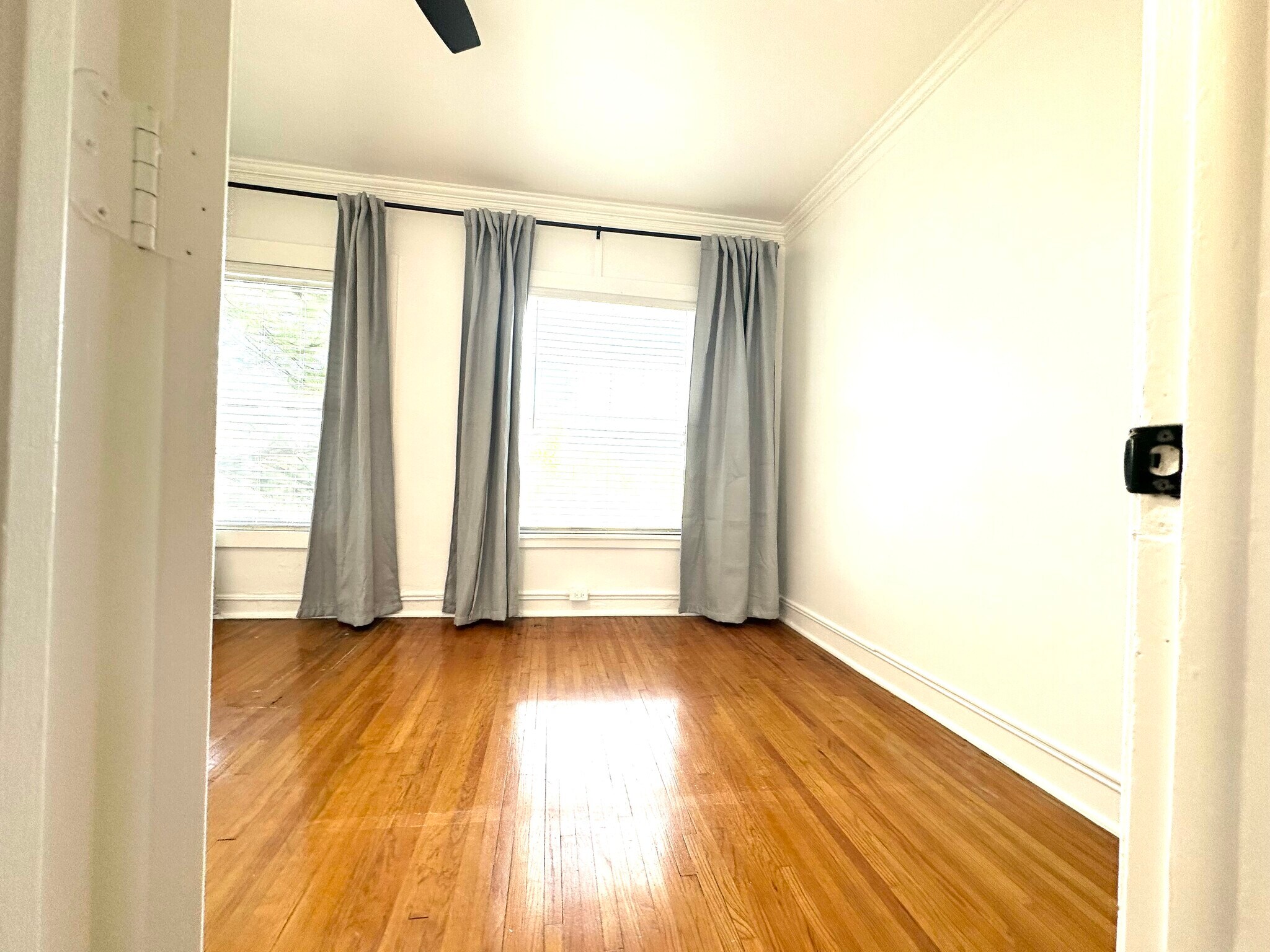 Building Photo - 1108 S Detroit Ave Michael