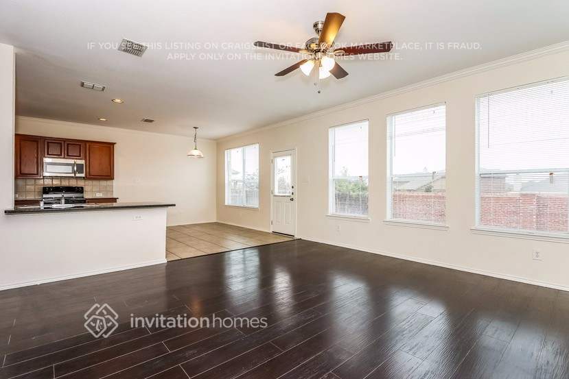 Building Photo - 1248 Sweetwater Dr