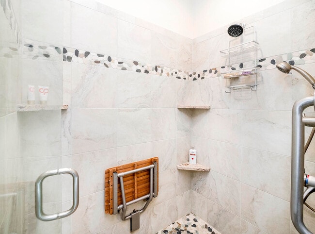 Building Photo - 28940 Golf Way