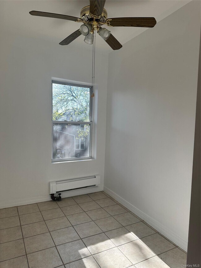 Building Photo - 30-11 85th St