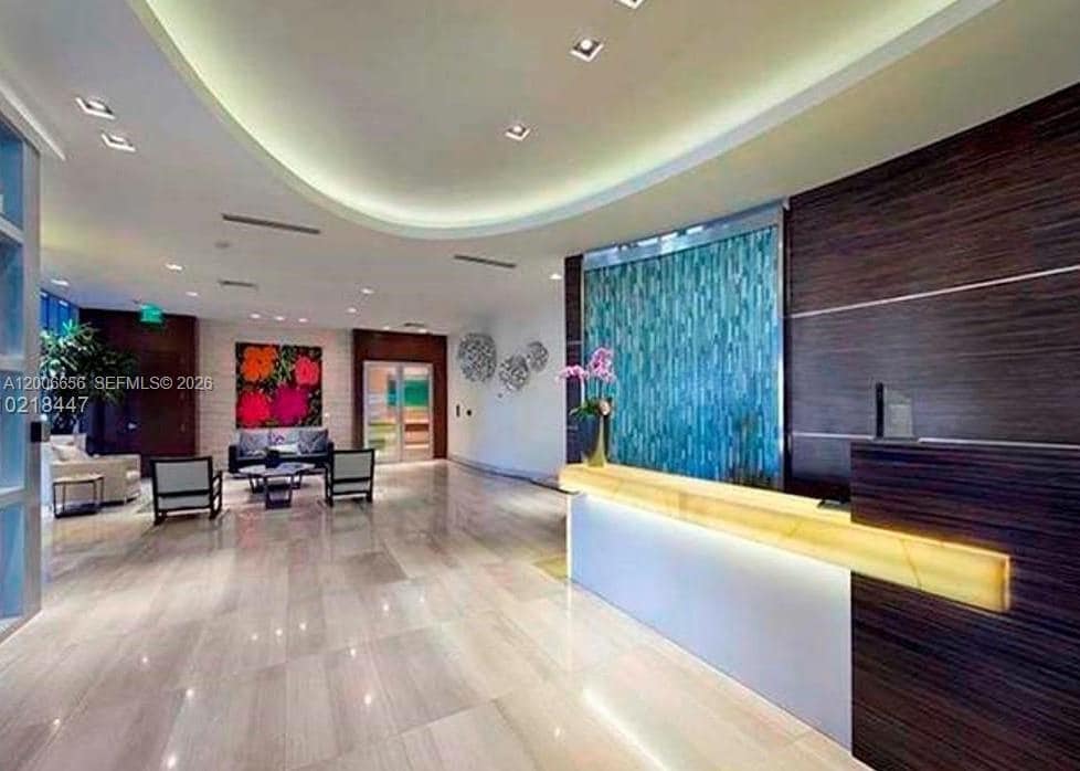 Building Photo - 1330 West Ave