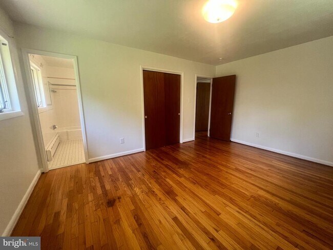 Building Photo - 12405 Shafer Ln