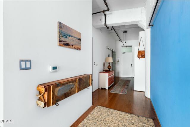 Building Photo - 200 N San Fernando Rd