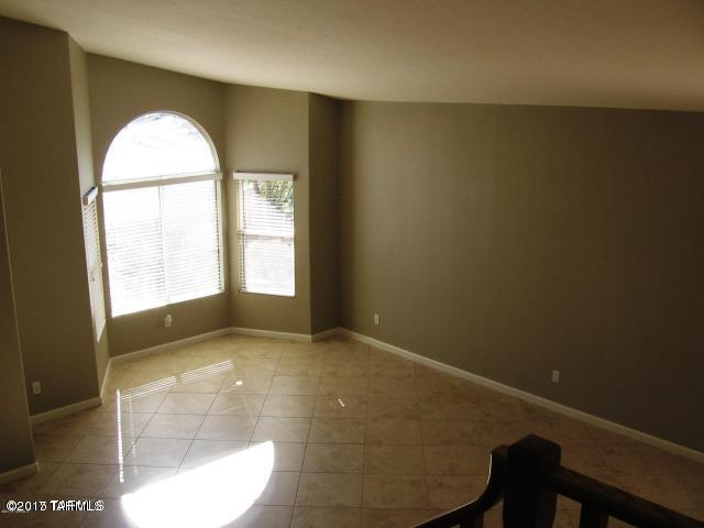 Building Photo - 10650 N Sand Canyon Pl