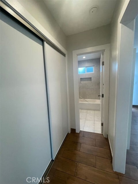 Building Photo - 1413 E 53rd St